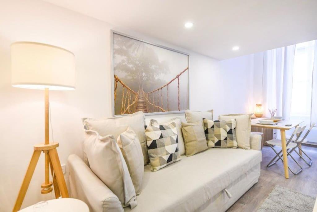2 Bedroom Flat In Nyar Str., Boutique 부다페스트 외부 사진