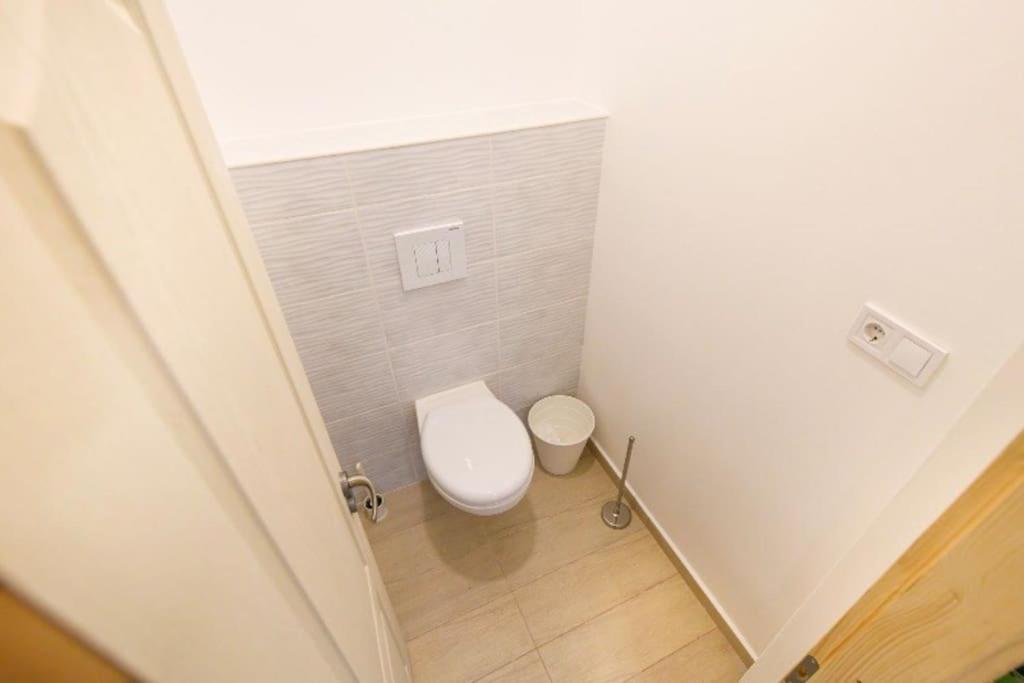 2 Bedroom Flat In Nyar Str., Boutique 부다페스트 외부 사진